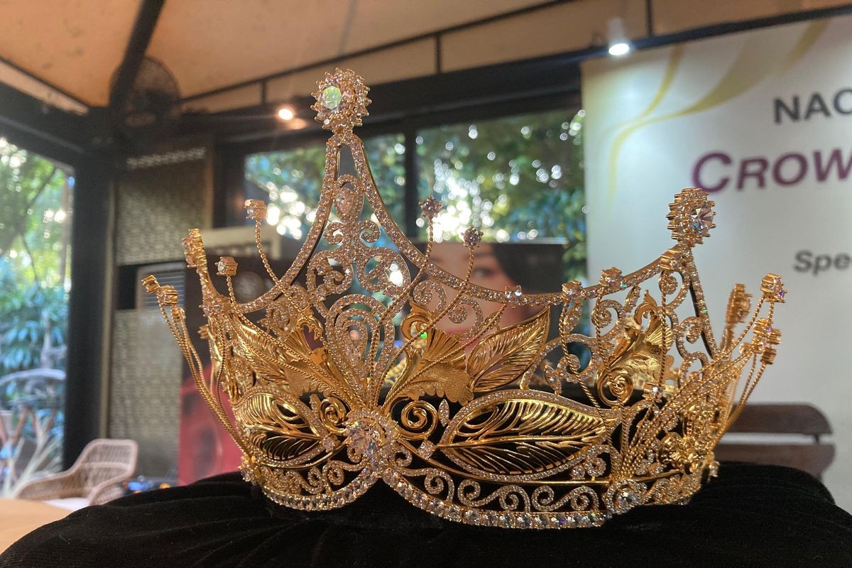 Makna Dalam di Balik Mahkota‑Mahkota Miss Universe 2025