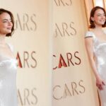 Gaun Louis Vuitton Emma Stone di Oscar 2026: Elegansi Sederhana yang Memesona