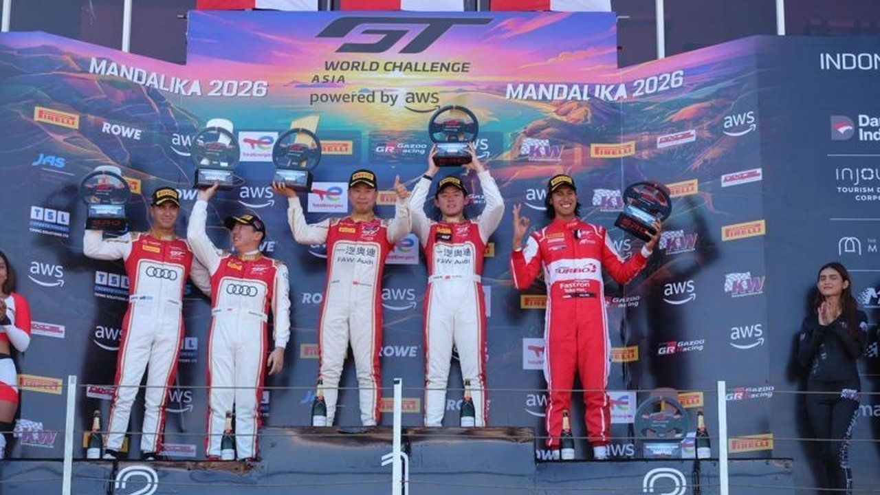 Sean Gelael Ukir Sejarah di Mandalika, Podium GT World Challenge Asia 2026 Jadi Bukti Konsistensi